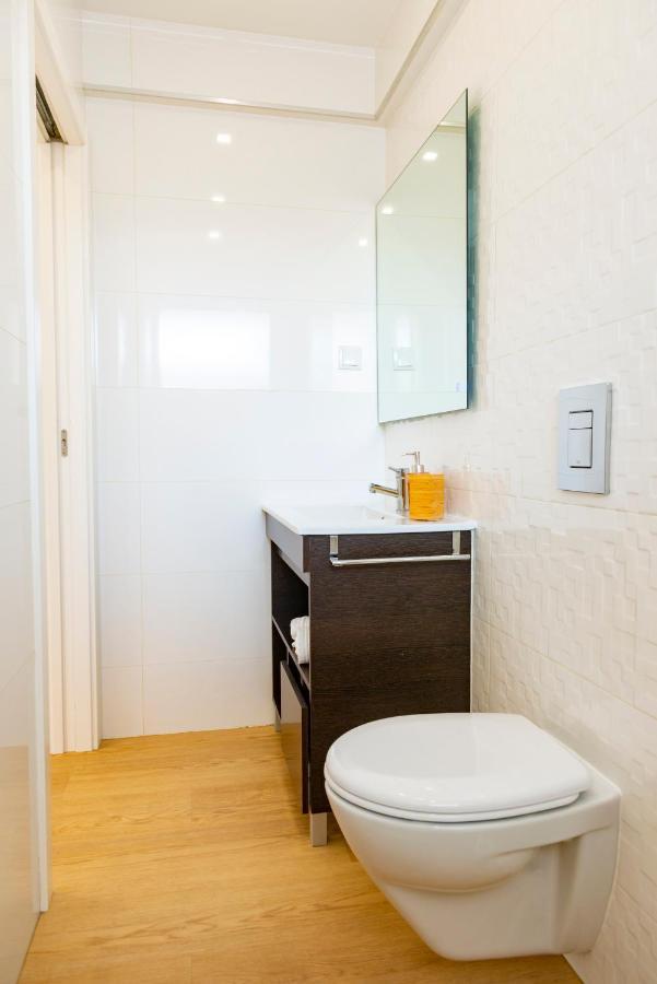 The Modern 1385 Apartment Batalha Esterno foto